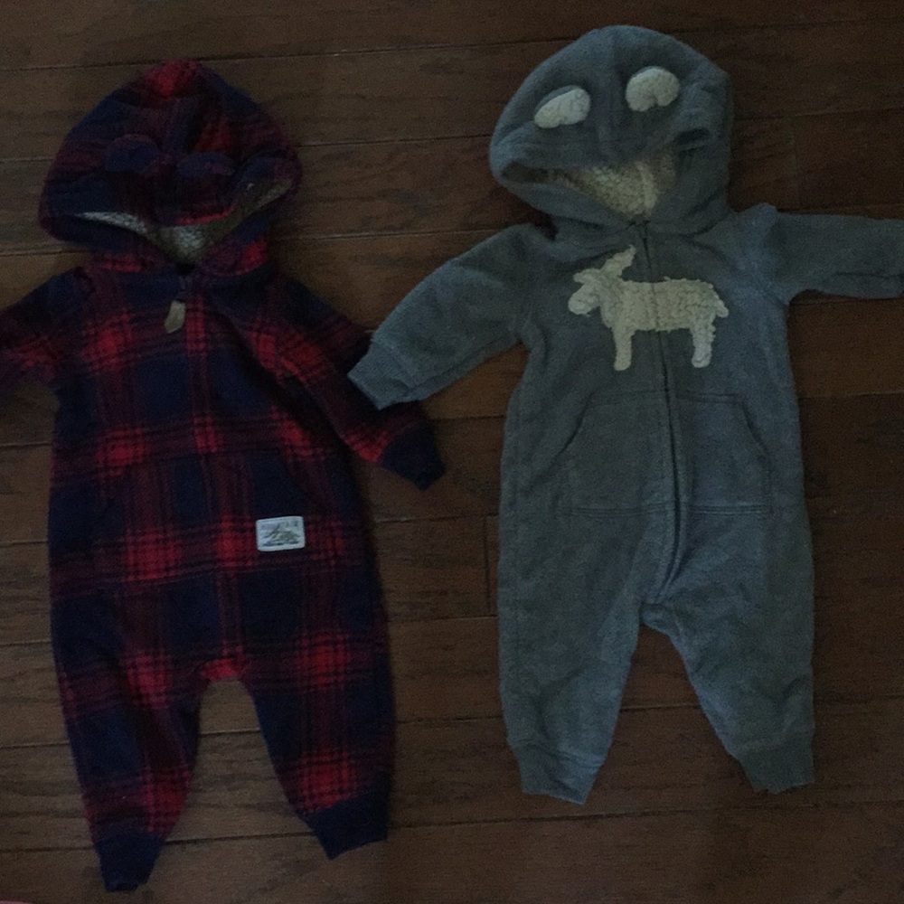 2 baby boys zip up outfits size 3 months